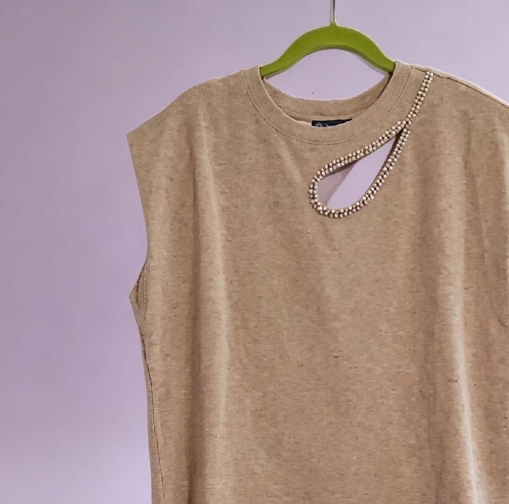Democracy Beige Ribbed Top - Picture 2 of 2